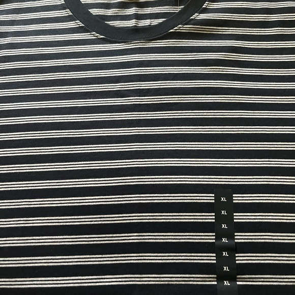 Landsend Shirt - Picture 2 of 3